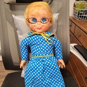 Vintage 1967 Mrs. Beasley Doll*She TALKS!!*Super Clean!!*Original Clothes*NICE!